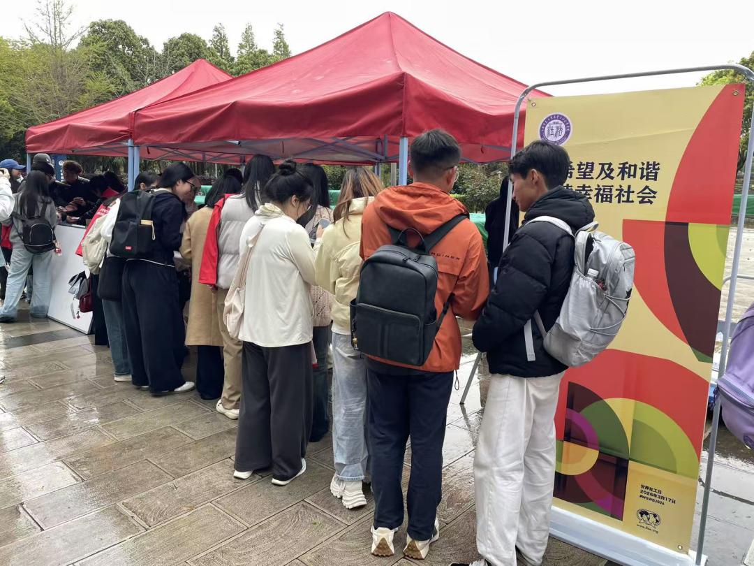 07e2e6a32676d1365ce4e2fe1f3ff06f