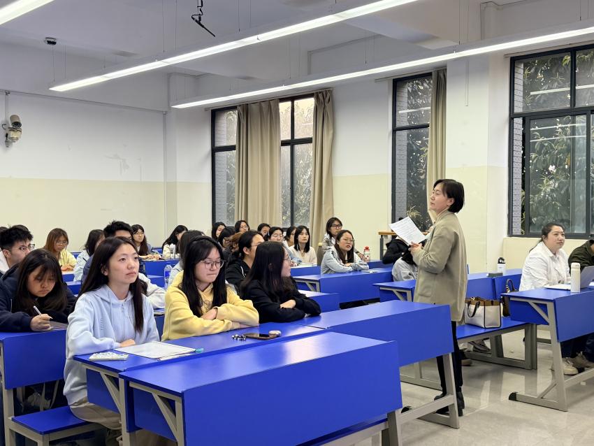 28b74d287727f2f5f4a027c389481d6e