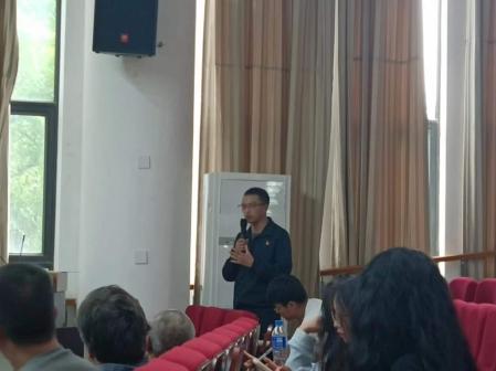 说明: 67c5b33c7f01a73e326a53707e5a3f5