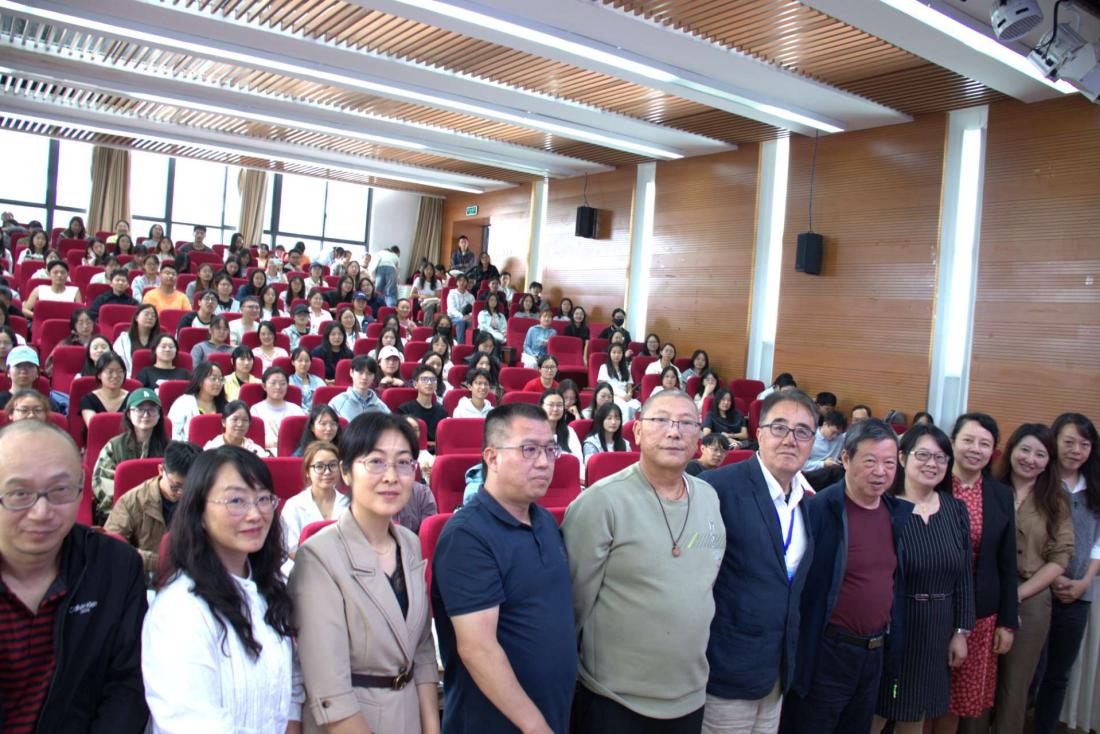 437b5d62d9229064db2a2fbd1af35a2f