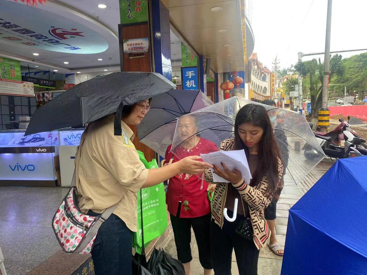 说明: C:\Users\Administrator\Desktop\e819f9b26d40342195e5852c60ae348.jpg