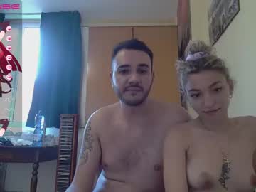 couple Live Naked Cam Girls with sweety_roses
