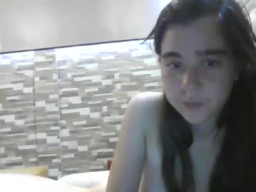 couple Live Naked Cam Girls with lilsinner444