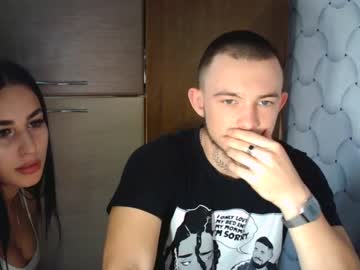 couple Live Naked Cam Girls with cute_shy_beauty