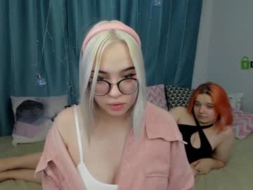 couple Live Naked Cam Girls with ednadana